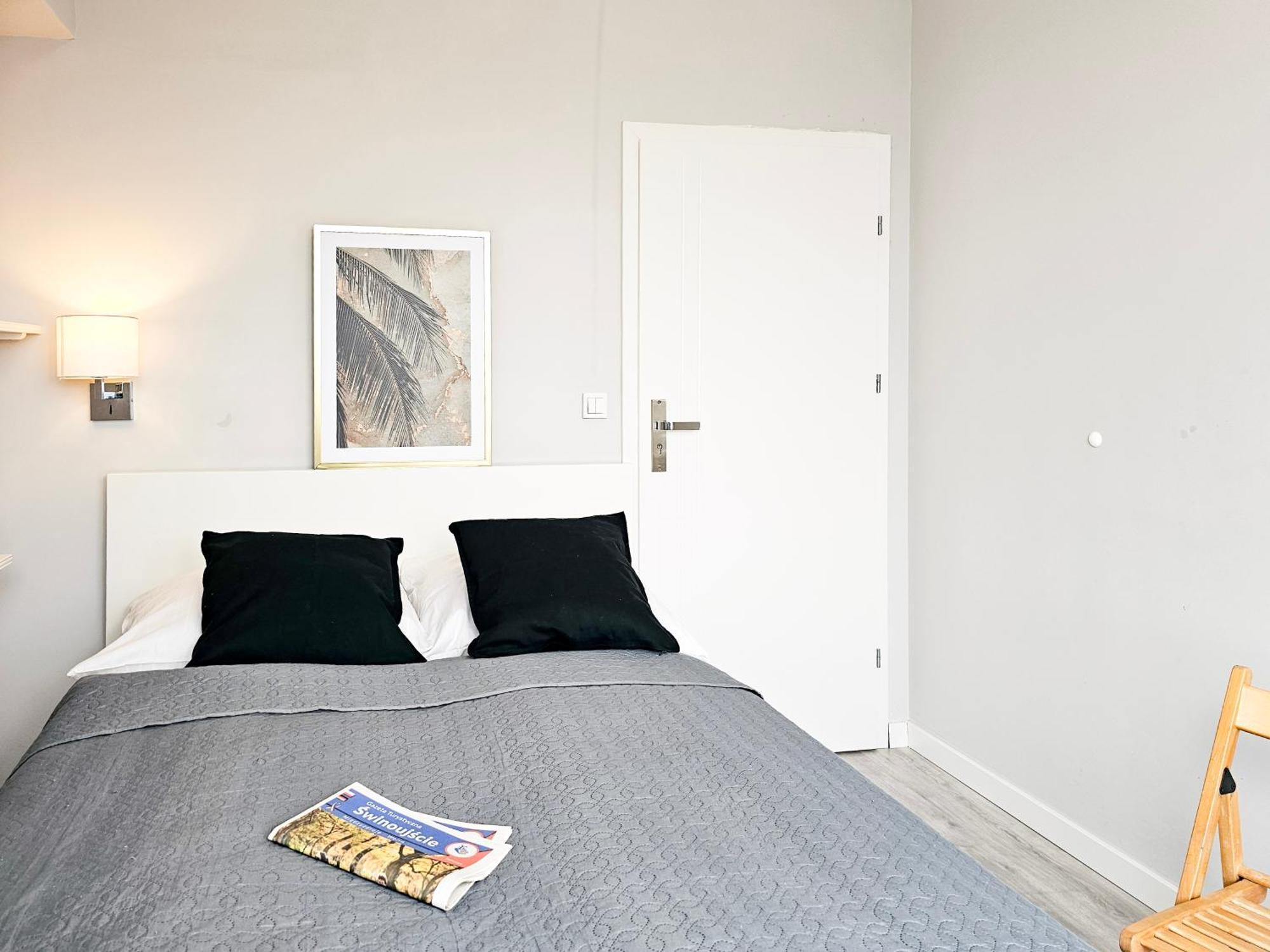 visit baltic - Platan Tower Grey Apartment Swinoujscie Bagian luar foto